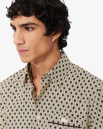 Camisa de corte regular de algod&oacute;n estampado