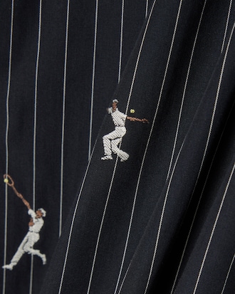 Camisa de algod&oacute;n bordada de corte holgado