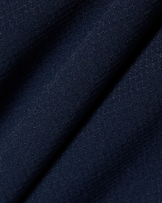 Pantal&oacute;n de ch&aacute;ndal deportivo hidr&oacute;fugo