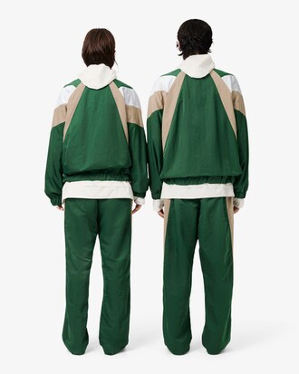 Pantal&oacute;n de ch&aacute;ndal de corte amplio Lacoste x Wang Yibo