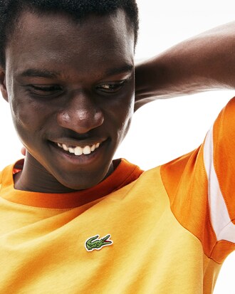 Camiseta de hombre en algodón con mangas color block y cuello redondo