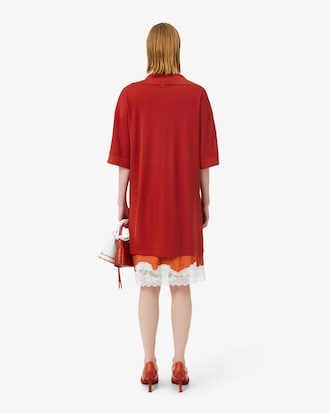 Vestido con cuello polo de piqu&eacute; de seda Runway