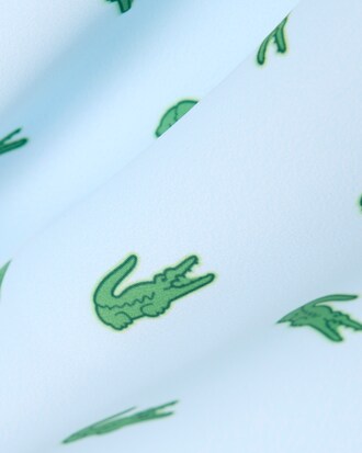 Short de ba&ntilde;o de largo medio con estampado de cocodrilos