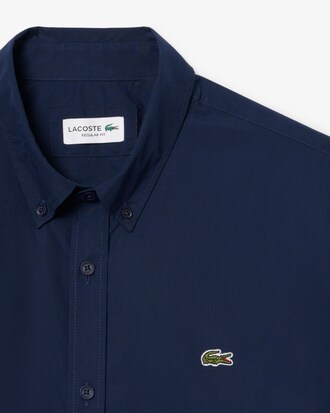 Camisa de corte regular de popel&iacute;n el&aacute;stico