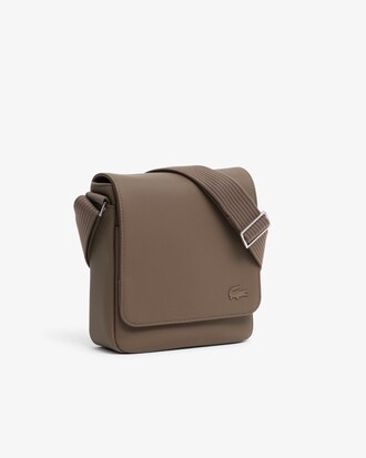 Bolso cl&aacute;sico para llevar al hombro con cierre de solapa para hombre