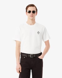 Camiseta gruesa de corte cl&aacute;sico e insignia en contraste