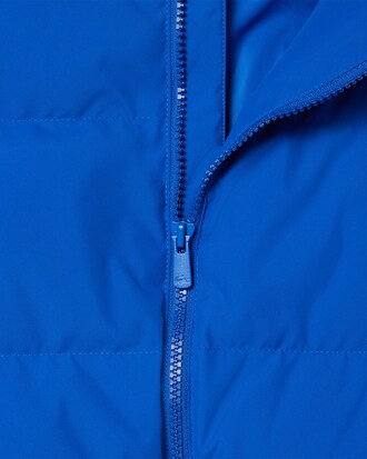 Chaqueta acolchada con capucha y cocodrilo bordado