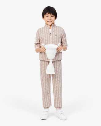 Pantal&oacute;n de ch&aacute;ndal con monograma
