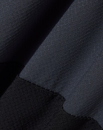 Pantal&oacute;n de deporte con bloques de color