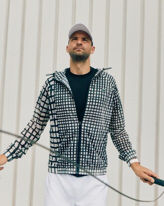 Chaqueta deportiva ligera con estampado de cocodrilo