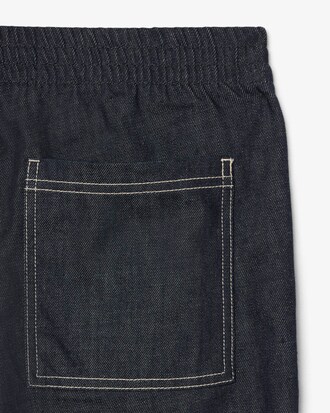 Pantal&oacute;n vaquero con cintura el&aacute;stica y corte holgado