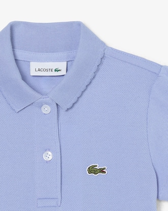 Polo de piqu&eacute; con cuello festoneado