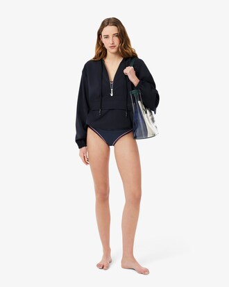 Top de bikini con ribetes en contraste