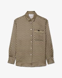 Camisa de sat&eacute;n oversized con estampado