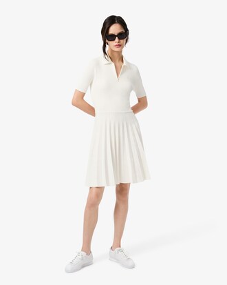 Vestido plisado con cuello polo
