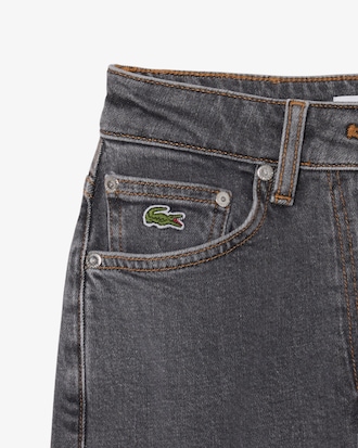 Pantal&oacute;n vaquero de corte recto y tiro alto