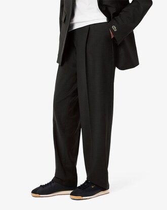 Pantalón con pinzas de cuadros escoceses de corte amplio