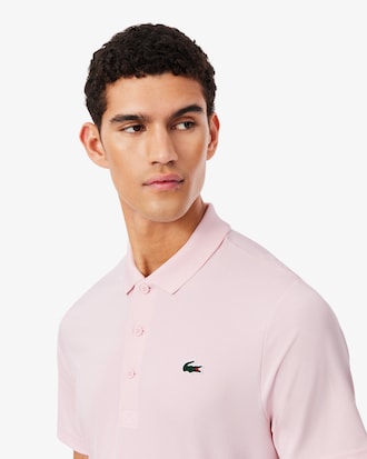 Polo de golf de corte regular con protecci&oacute;n UV