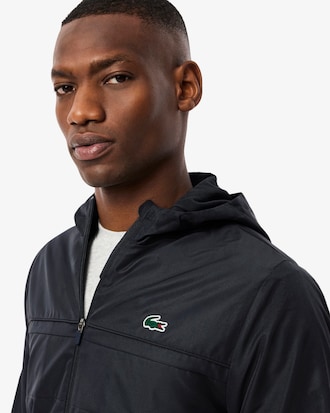 Chaqueta de ch&aacute;ndal deportiva hidr&oacute;fuga