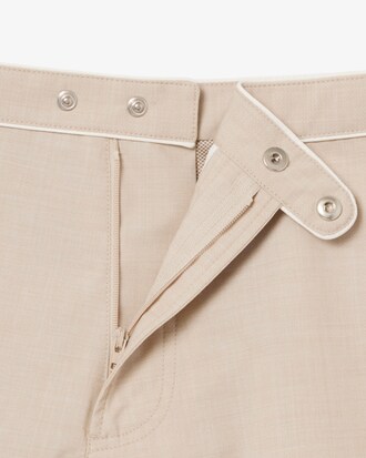 Pantal&oacute;n corto de tejido t&eacute;cnico con ribete Runway