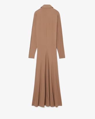 Maxi vestido de seda con cuello polo Runway