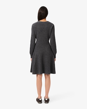 Vestido corto de lana cardada sin costuras