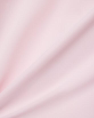 Polo de golf de corte regular con protecci&oacute;n UV