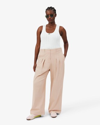 Pantal&oacute;n chino de corte amplio de tela de gabardina el&aacute;stica