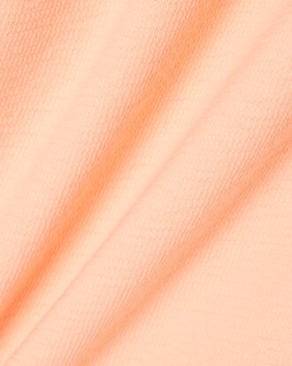 Polo texturizado de corte cl&aacute;sico