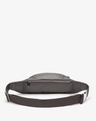 Riñonera De Hombre L.12.12 Casual En Piel Con Inscripción En Relieve Y Cremallera