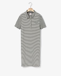 Vestido polo de mujer Lacoste LIVE acanalado de rayas con insignia de diamante