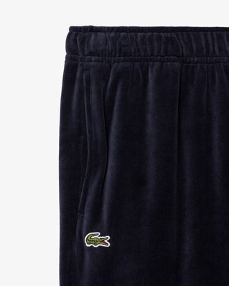 Pantal&oacute;n de ch&aacute;ndal de terciopelo inspirado en los archivos