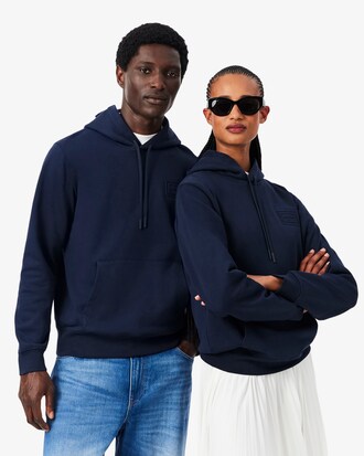 Sudadera con capucha con detalles de marca estampados en relieve