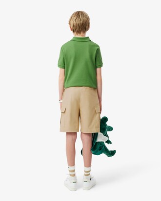 Pantal&oacute;n corto cargo de largo medio de tejido de gabardina