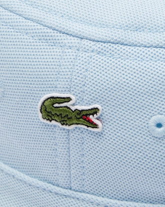 Gorro de pescador de piqué