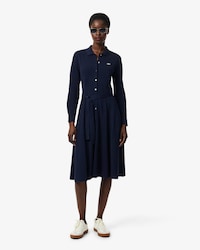 Vestido de petit piqu&eacute; con cintur&oacute;n y cuello polo