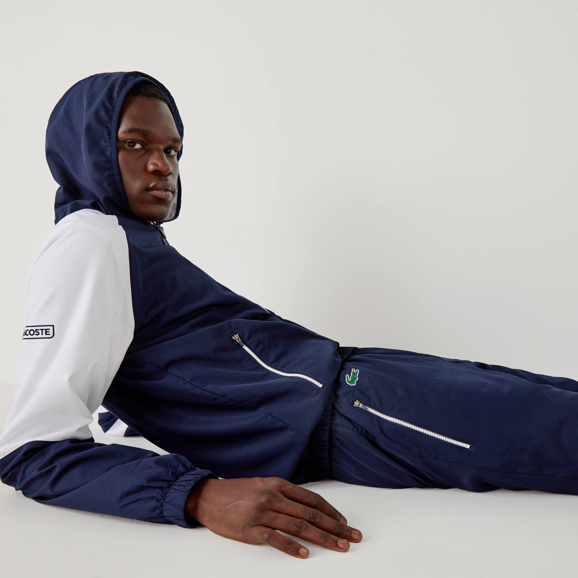 ensemble lacoste capuche