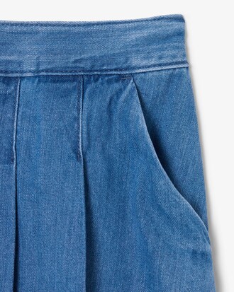 Jupe-short pliss&eacute;e denim