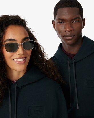 Sweatshirt &agrave; capuche marquage emboss&eacute;
