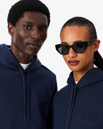 Sweatshirt &agrave; capuche marquage emboss&eacute;