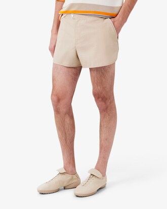 Short tissu technique liser&eacute;s D&eacute;fil&eacute;