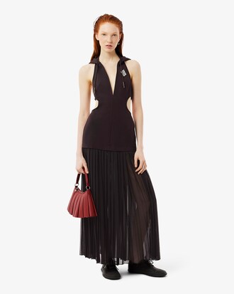 Robe longue plissée à capuche Défilé