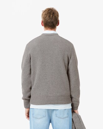Pull en laine cardée motif crocodile