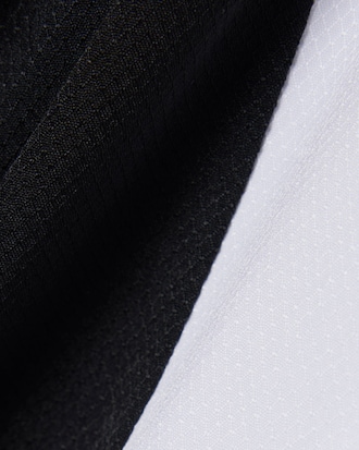 Short Sport taffetas diamant&eacute; color-block