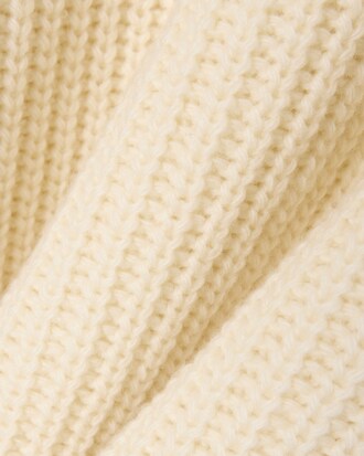 Maglione spesso in lana cardata con girocollo
