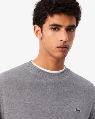 Maglione a girocollo in lana cardata