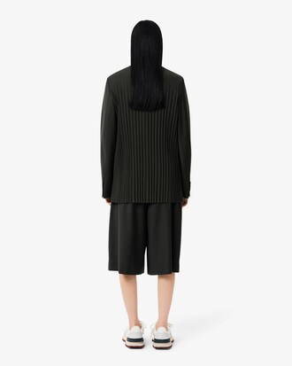 Bermuda oversize lunghi taglio ampio con pieghe