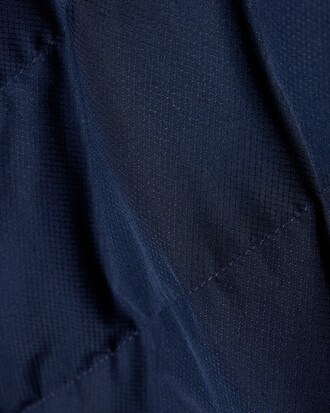 Tutina neonato in taffetà con cappuccio