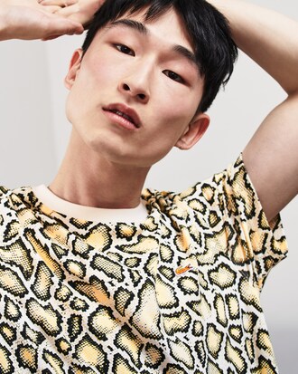 T-shirt unisex ricamata Lacoste x Opening Ceremony