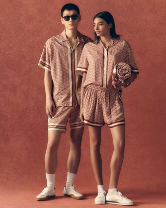 Shorts leggeri con stampa monogramma